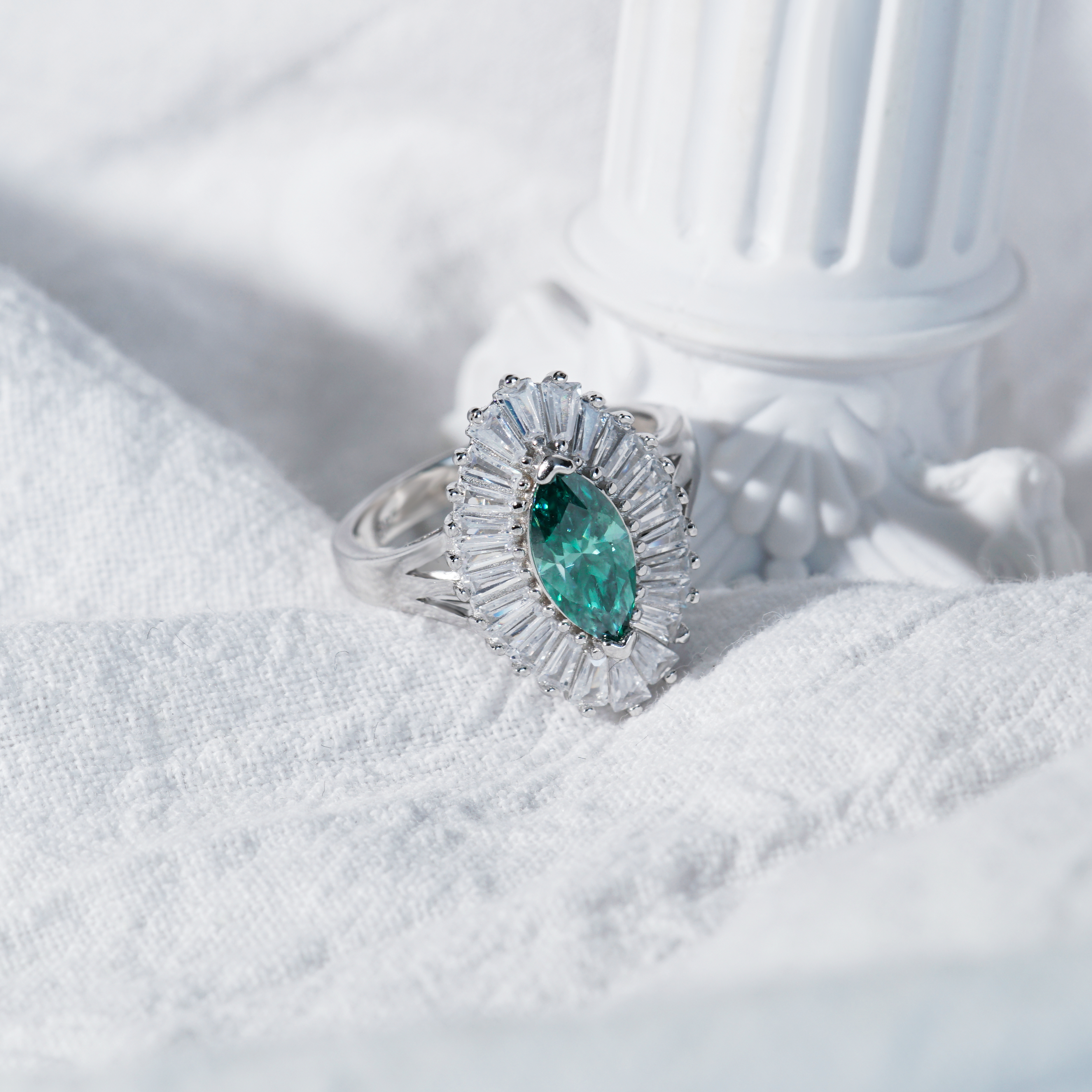 1ct Marquise Synthetic Moissanite Fashion Ring In 925 Sterling Silver Ring Band Jewelry Perfect Birthday Engagement Wedding Anniversary Gift