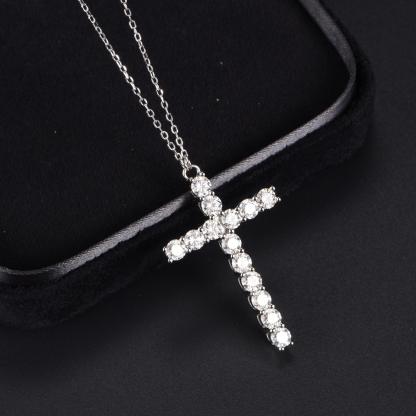 0.9ct Bling Cross Necklace D Color VVS Synthetic Moissanite S925 Pendant Necklace Chain Jewelry Perfect for Any Occasion & Everyday Wear Birthday Anniversary Gift for Men Women Silver Earrings Golden Earrings Wedding Set