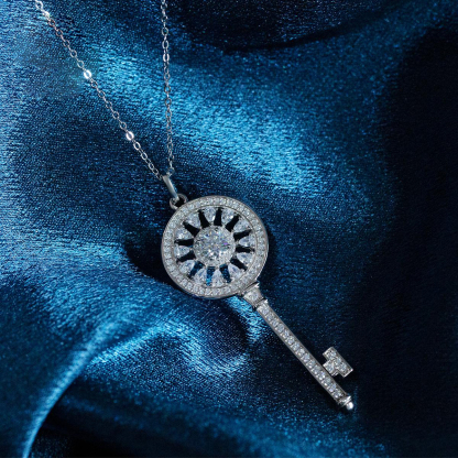 S925 SYNTHETIC MOISSANITE KEY CHARM NECKLACE CHAIN ANNIVERSARY GIFT FOR WOMEN