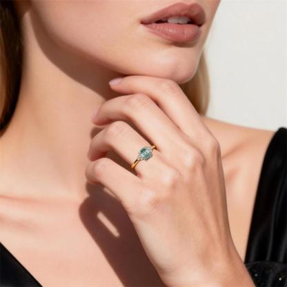 2.2ct Aurora Green Dream Ring Engagement Ring Band Step Cut Synthetic Moissanite Ring Jewelry S925