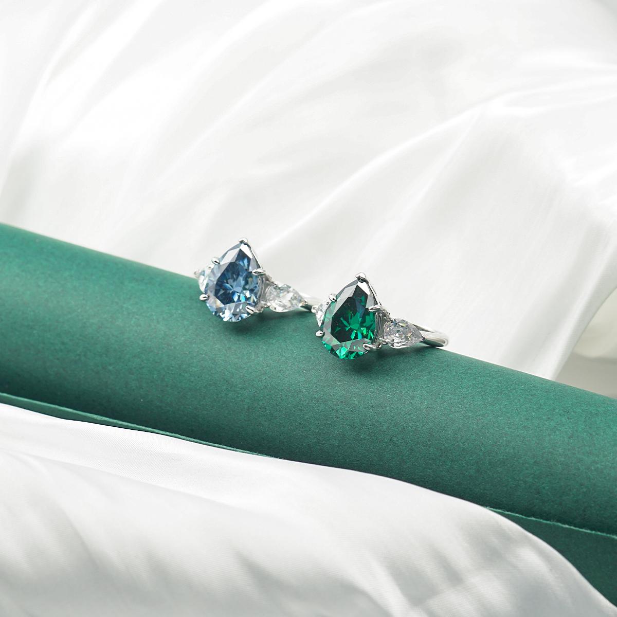 6ct Pear Synthetic Moissanite Three Stones Ring In 925 Sterling Silver