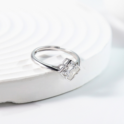 Delzzad 1ct Exquisite Adjustable Clover Ring D Color VVS Synthetic Moissanite S925 Blossom Ring Band Jewelry Perfect Birthday Engagement Wedding Anniversary Gift for Women