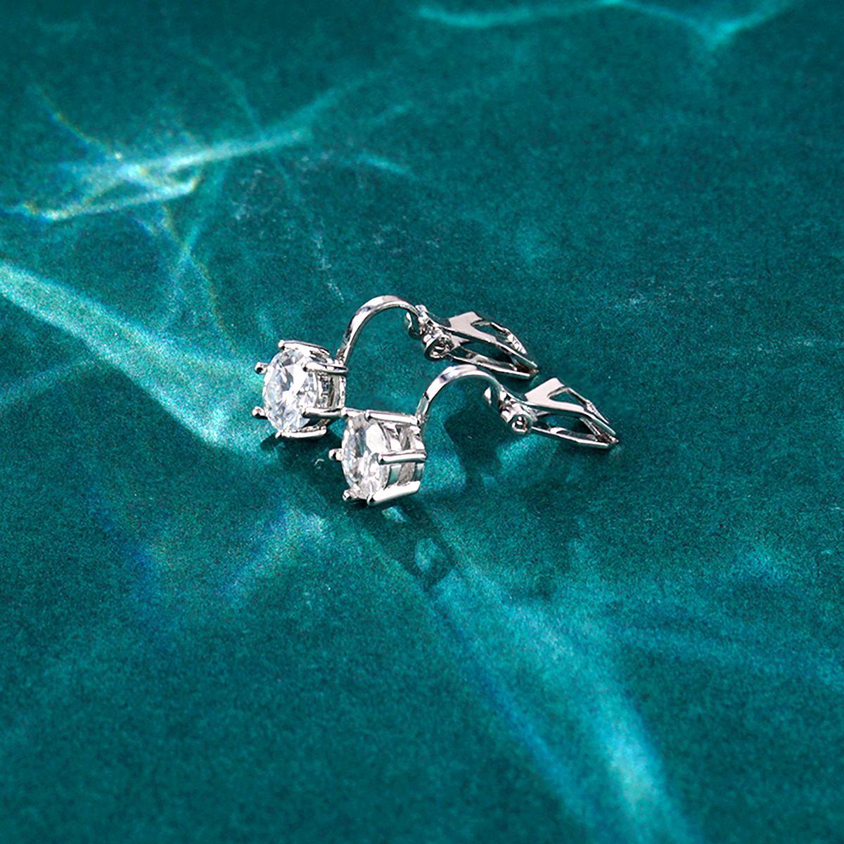 Prong Solitaire Clip-On Earrings S925 VVS Synthetic Moissanite Stud