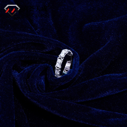 S925 VVS Synthetic Moissanite Cross Eternity Ring Gift For Wedding Anniversary