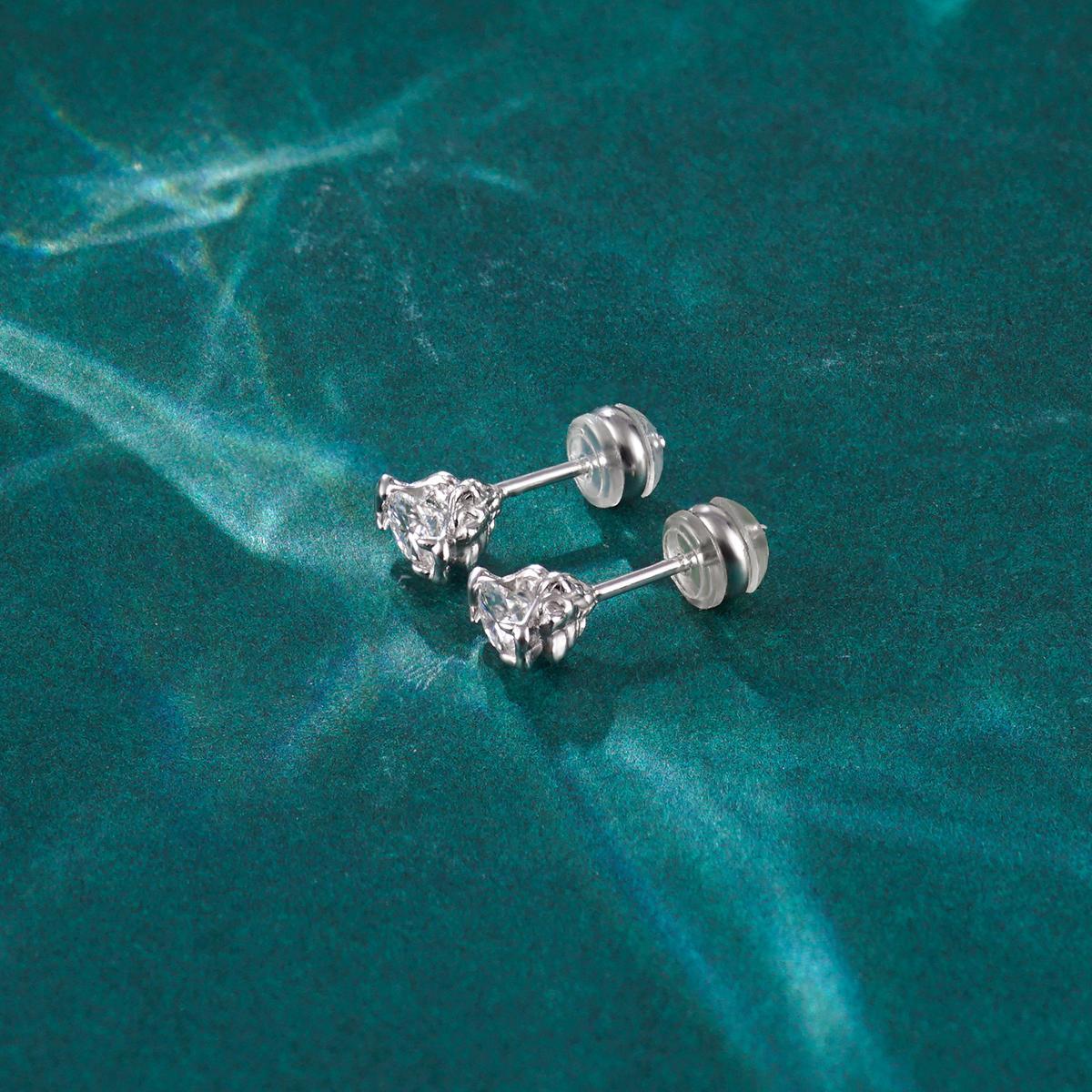 Venom Kiss Earrings S925 VVS Synthetic Moissanite Stud