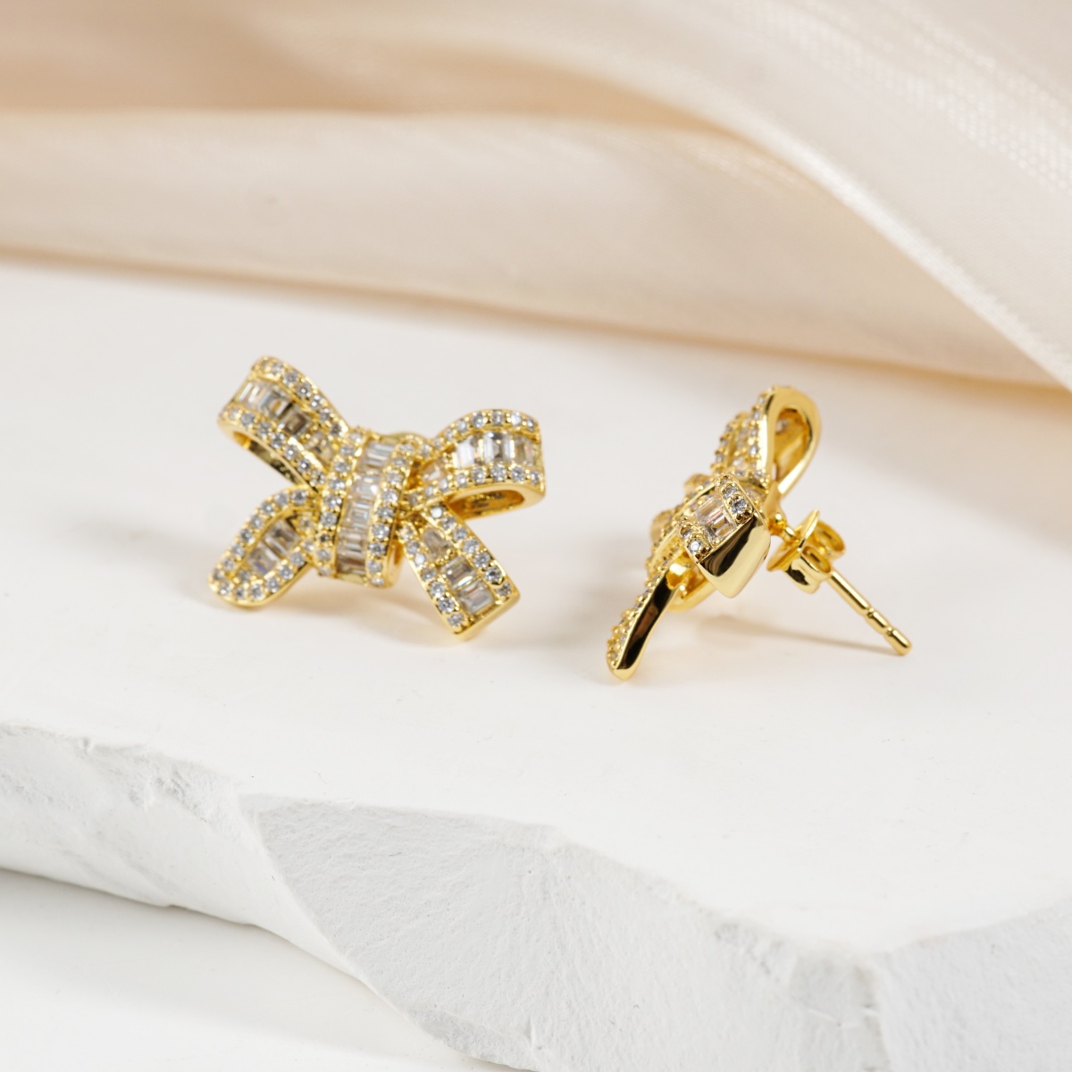 Bow Stud Earrings Bow-knot Earrings Synthetic Moissanite S925 Stud Earrings
