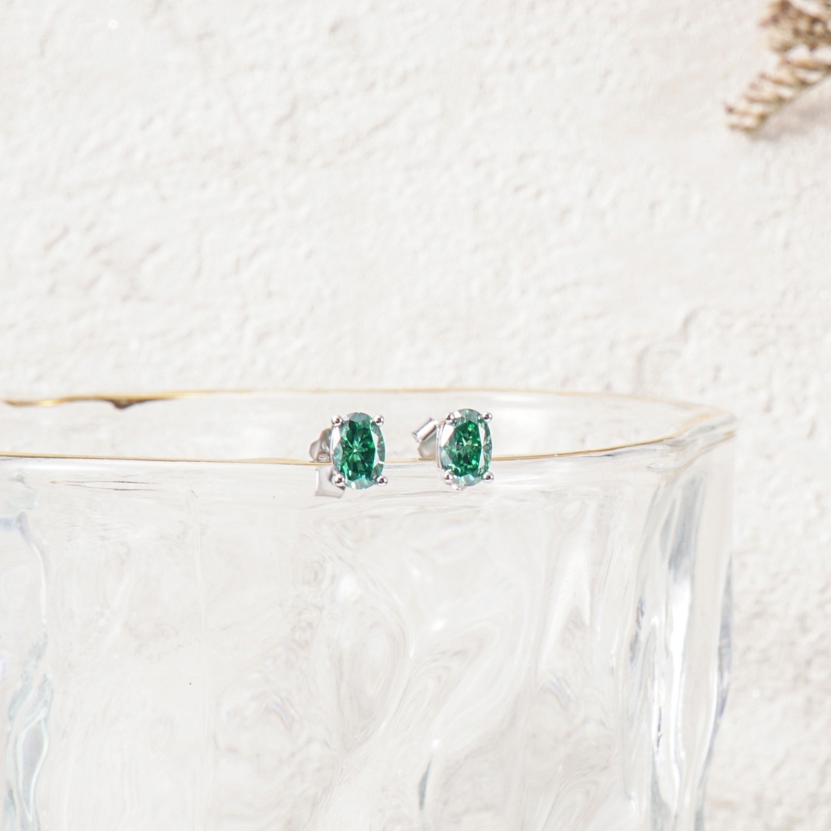 0.5ct Oval Synthetic Moissanite Stud Earrings S925