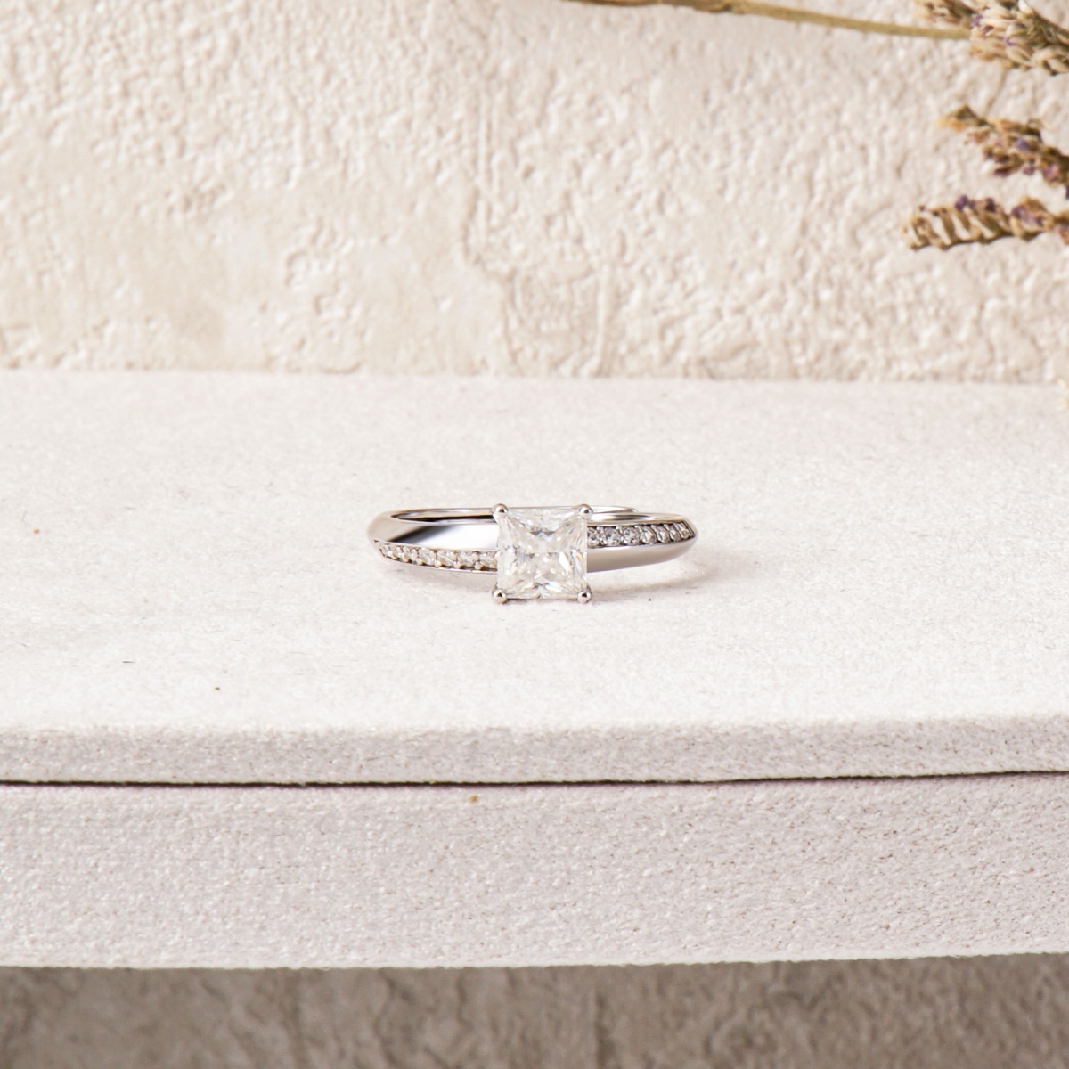 0.8ct Princess Ring Band Synthetic Moissanite Ring S925