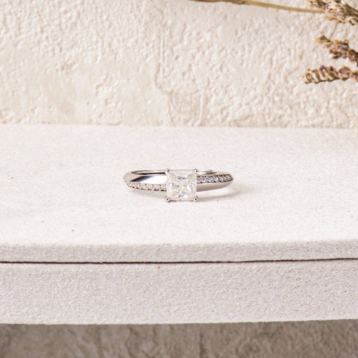 0.8ct Princess Ring Band Synthetic Moissanite Ring S925