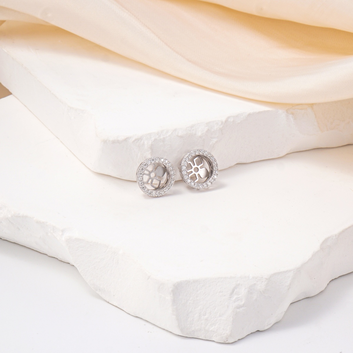 Sparkling Halo Earring Jackets Enhancer Stud Jackets Synthetic Moissanite S925 Earring Jackets for Studs