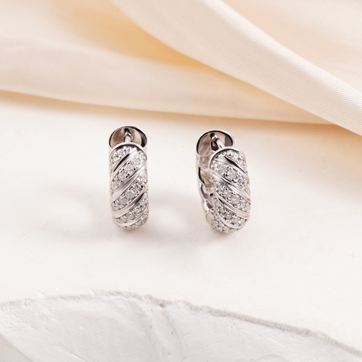 Delzzad Sculpted Cable Hoop Earrings D Color VVS Synthetic Moissanite Earrings Jewelry S925 Perfect Birthday Engagement Wedding Anniversary Christmas Gift