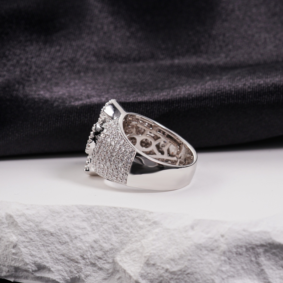 2ct Eternal Pillar Ring Fully Iced Out Ring Gothic Ring Band VVS Synthetic Moissanite Ring Jewelry Copper Band