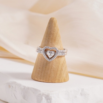 Halo Heart Cut Ring Set Heart Pair Stacking Ring Band D Color VVS Synthetic Moissanite Ring Jewelry Copper Band Wedding Band Engagement Ring Set Promise Ring Women's Ring for Engagement, Wedding Anniversary & Valentine's Day Gifts