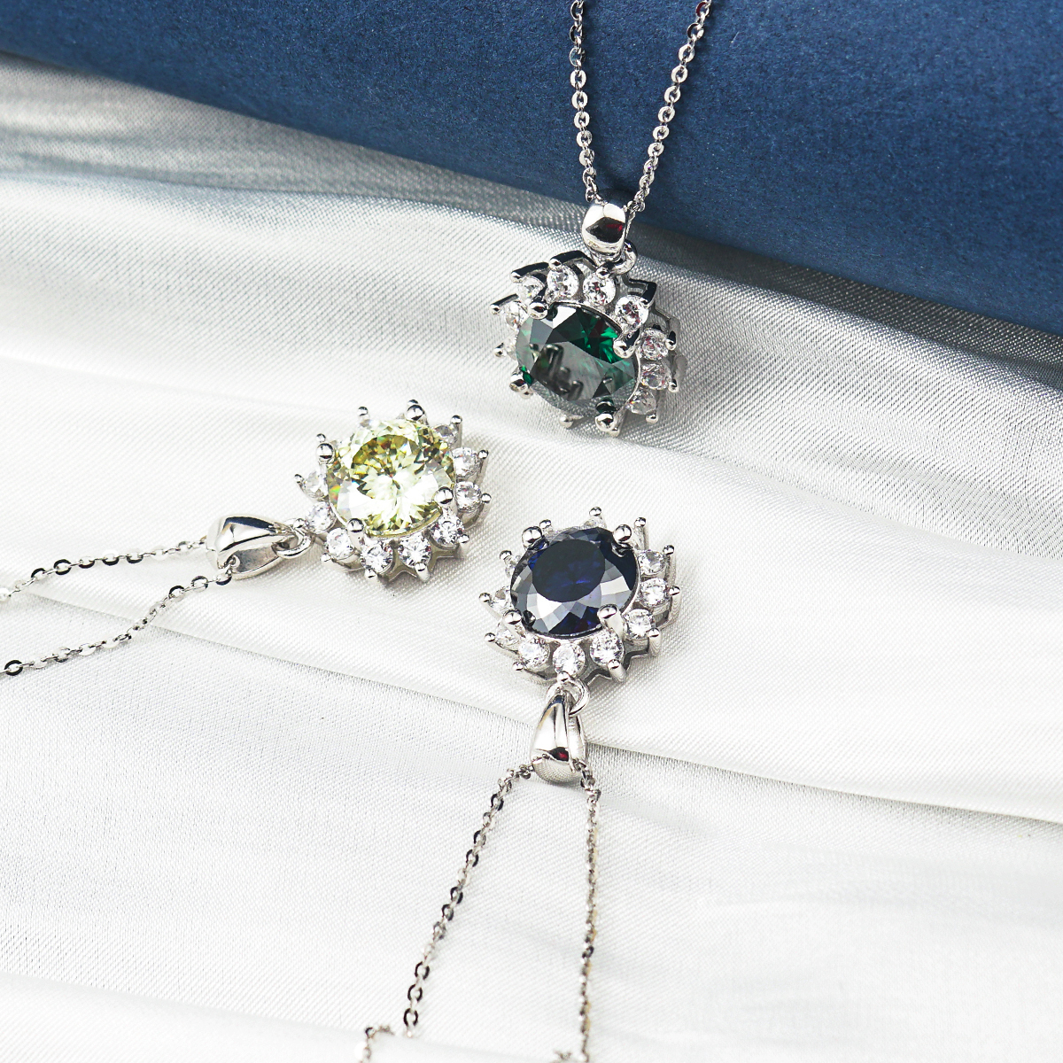 3ct Synthetic Moissanite Pendant Necklace Chain S925