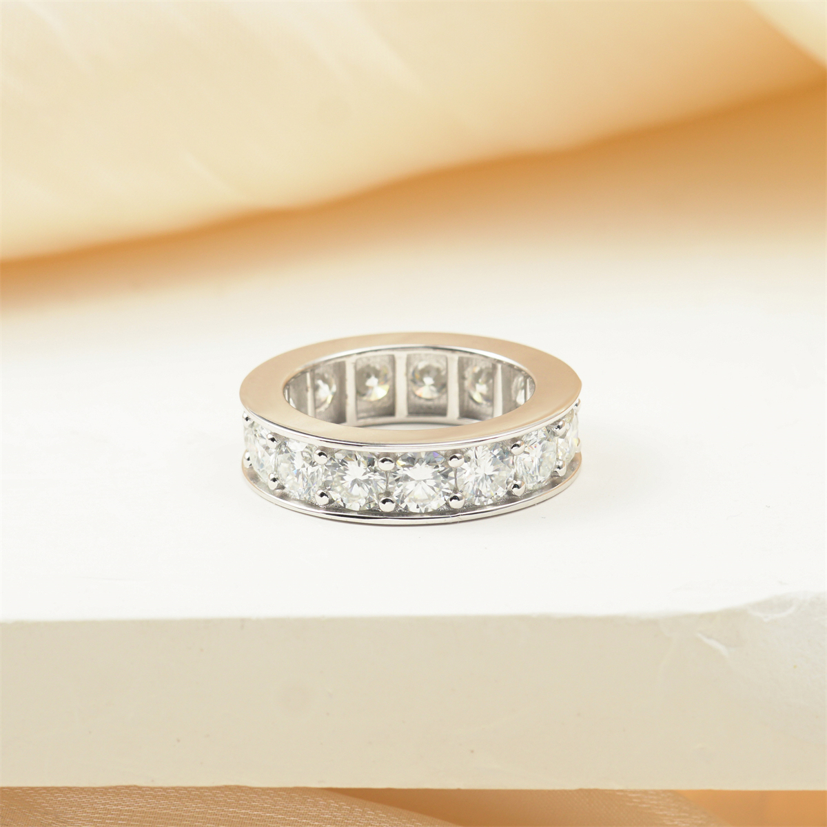 S925 Round VVS Synthetic Moissanite Classic Eternity Ring Band Engagement Wedding Mother's Day Gifts