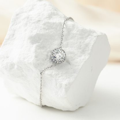 1ct Round Synthetic Moissanite Halo Bracelet S925