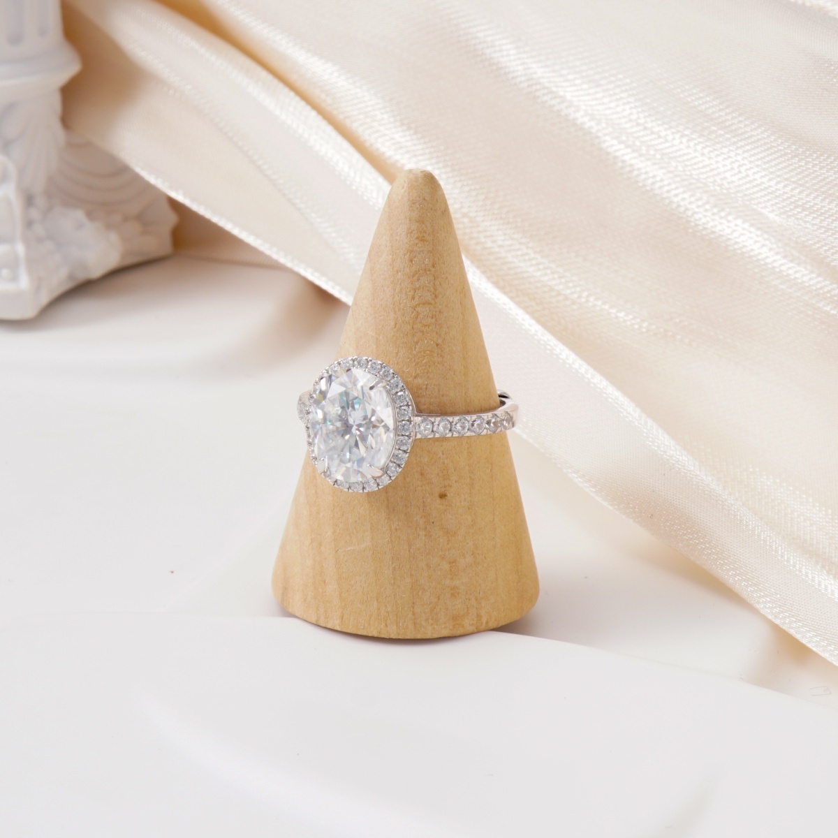 3ct Oval Synthetic Moissanite Ring S925