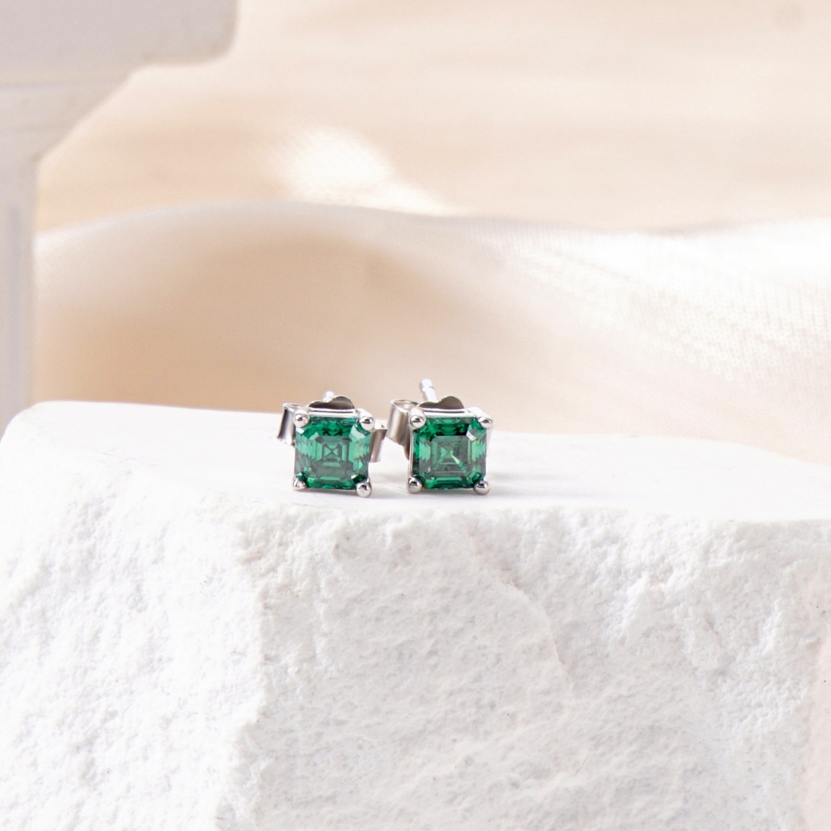 0.5ct Asscher Synthetic Moissanite Stud Earrings S925