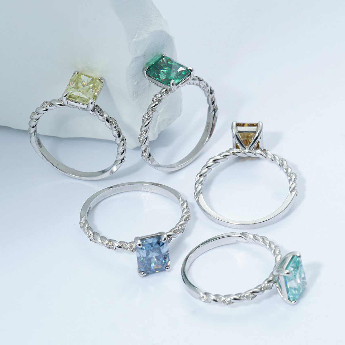 3ct Radiant Synthetic Moissanite Solitaire Twist Band Ring In 925 Sterling Silver