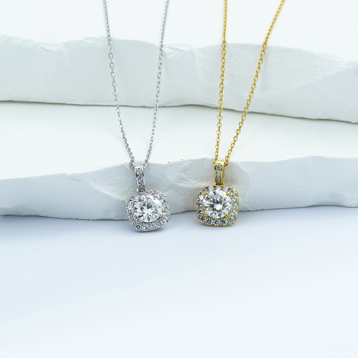 S925 1CT ROUND SYNTHETIC MOISSANITE ROMANTIC NECKLACE PENDANT GIFT FOR WOMEN