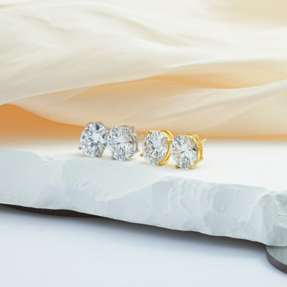 S925 Oval Cut Synthetic Moissanite Stud Earrings Gift For Men Women