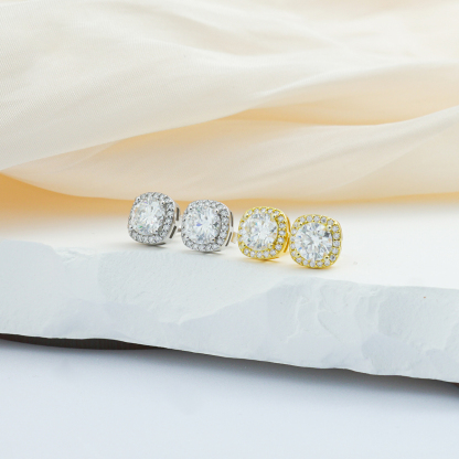 HALO SQUARE Luxury Stud Earrings S925S & VVS Moissanite