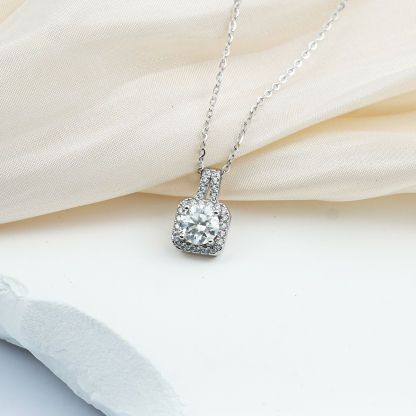 S925 SYNTHETIC MOISSANITE SQUARE HALO ETERNITY NECKLACE PENDANT