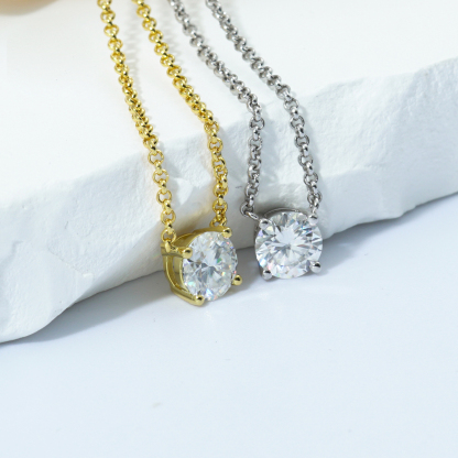 S925 1ct Synthetic Moissanite Classic Round Four Prong Necklace