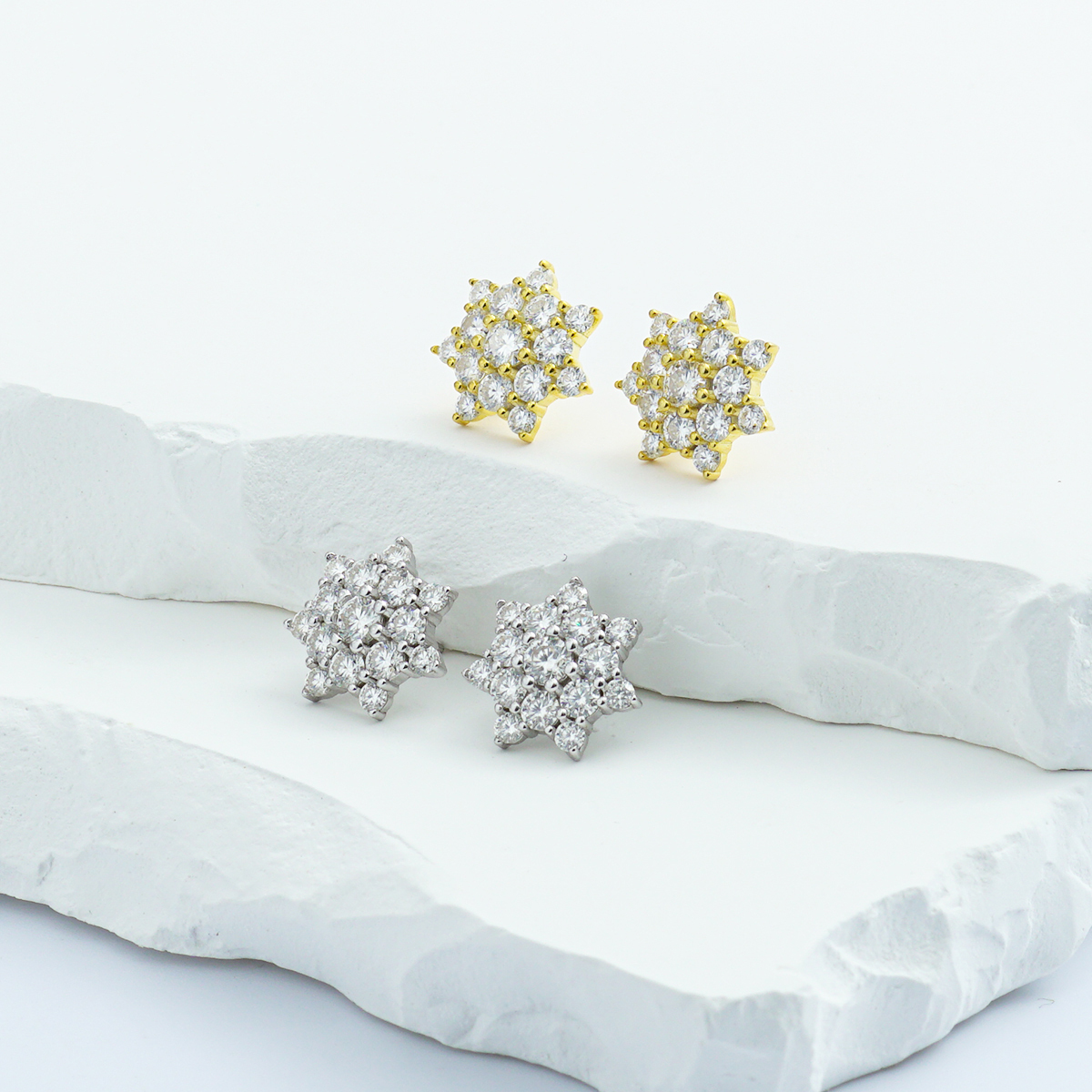 S925 Round Synthetic Moissanite Dazzling Star Cluster Studs Earrings Birthday Anniversary Gift Mother's Day Gifts for Men Women