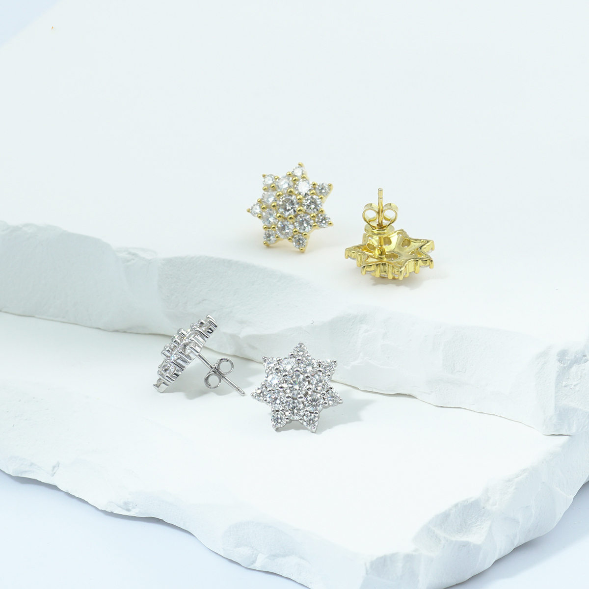 S925 Round Synthetic Moissanite Dazzling Star Cluster Studs Earrings Birthday Anniversary Gift Mother's Day Gifts for Men Women