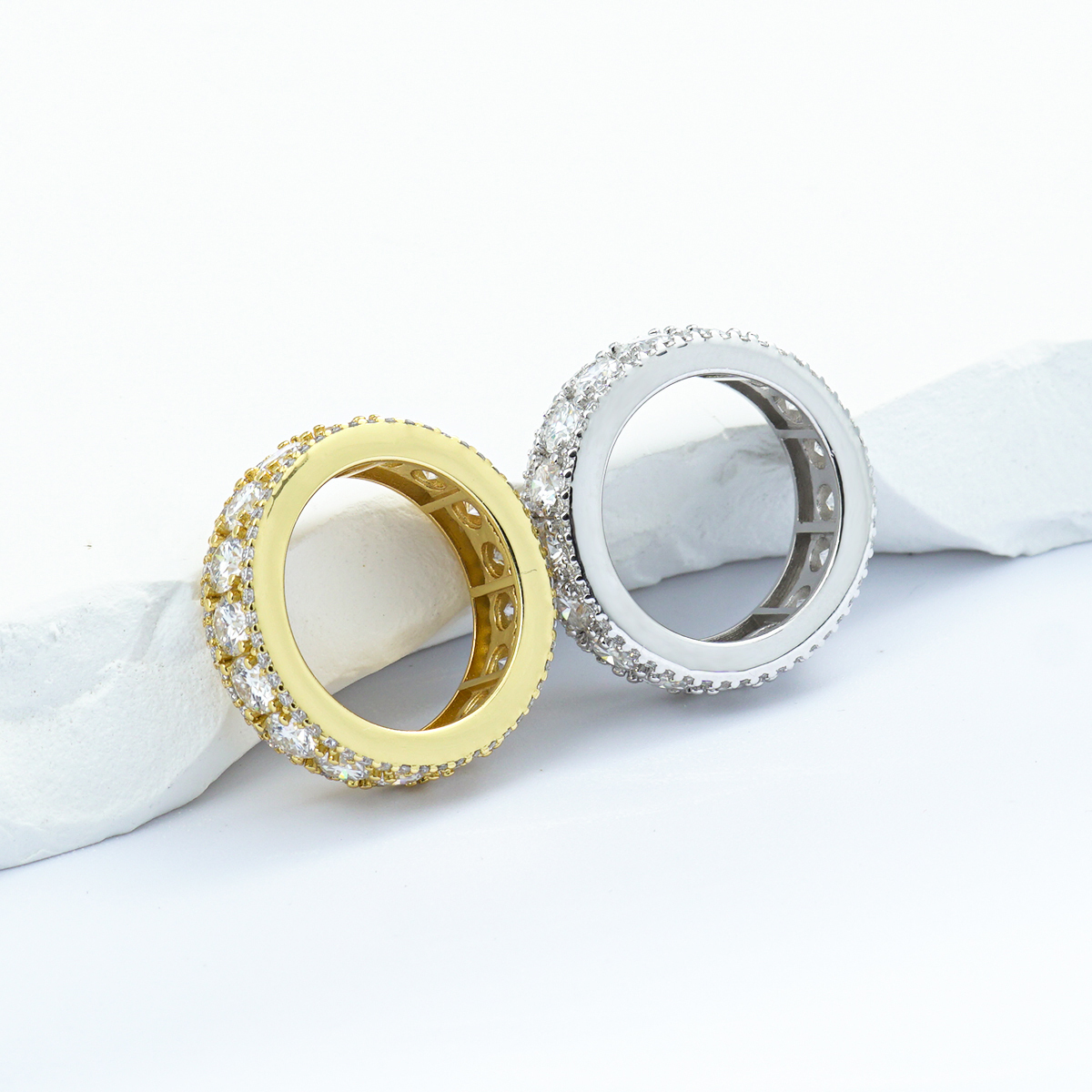 Burger Clip Hip Hop Style Unisex Circle Ring VVS Synthetic Moissanite & S925