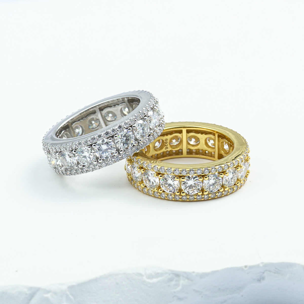 Burger Clip Hip Hop Style Unisex Circle Ring VVS Synthetic Moissanite & S925