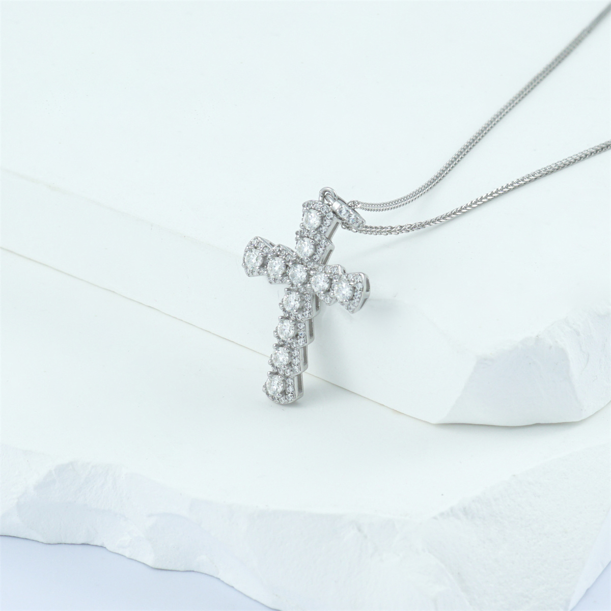 S925 Synthetic Moissanite Cross Necklace 18inches