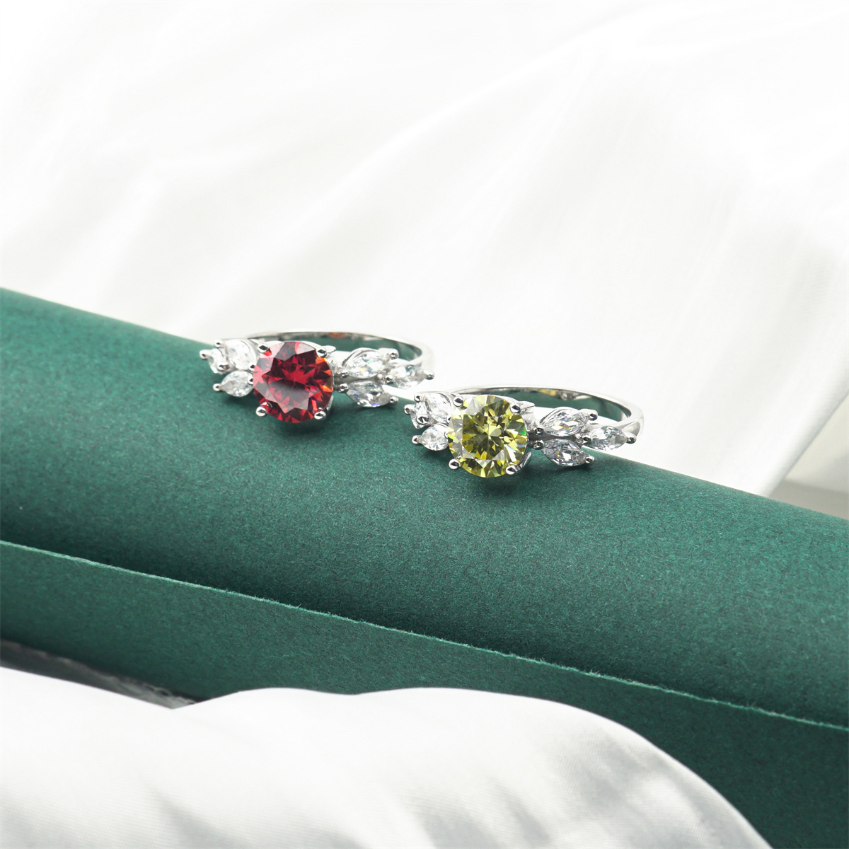 2ct Round Synthetic Moissanite Rose Ring S925