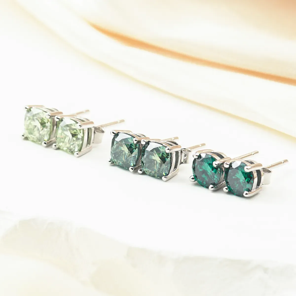 1ct Cushion Synthetic Moissanite Stud Earrings S925