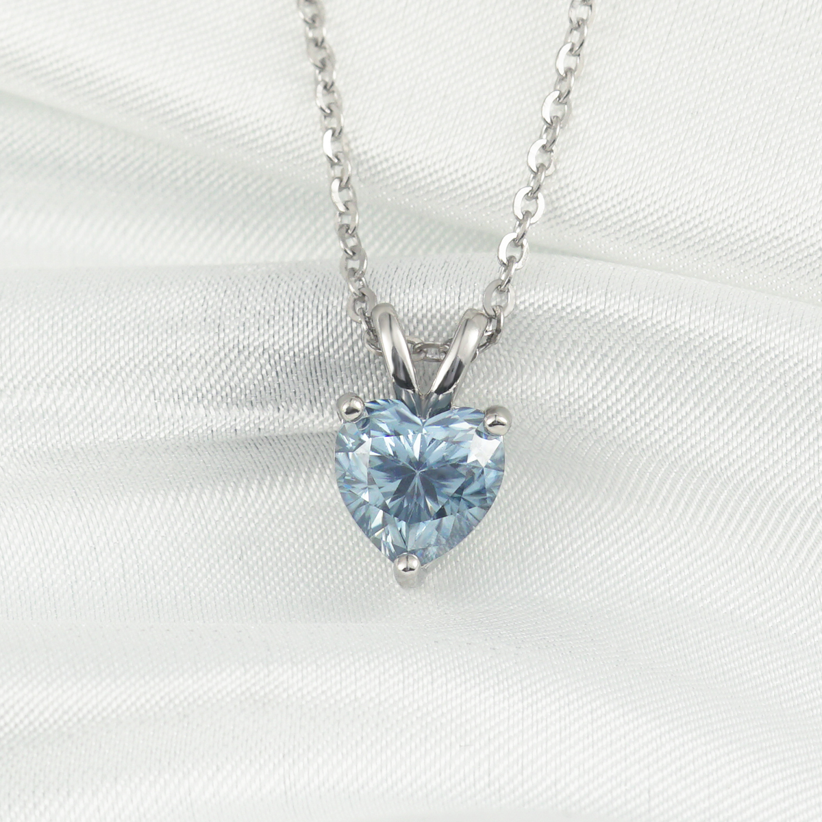 1ct Blue Heart Cut Synthetic Moissanite Pendant Necklace Chain S925