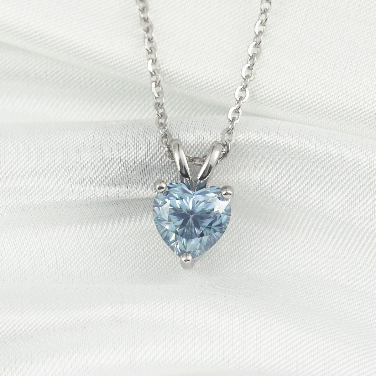 1ct Blue Heart Cut Synthetic Moissanite Pendant Necklace Chain S925