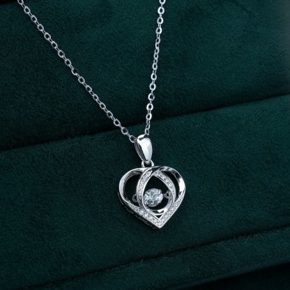 0.3ct Elegant Love Heart Pendant Necklace D Color Synthetic Moissanite Chain S925
