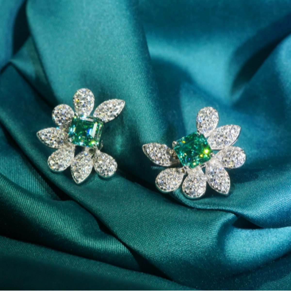 Asscher Synthetic Moissanite Flower Stud Earrings S925