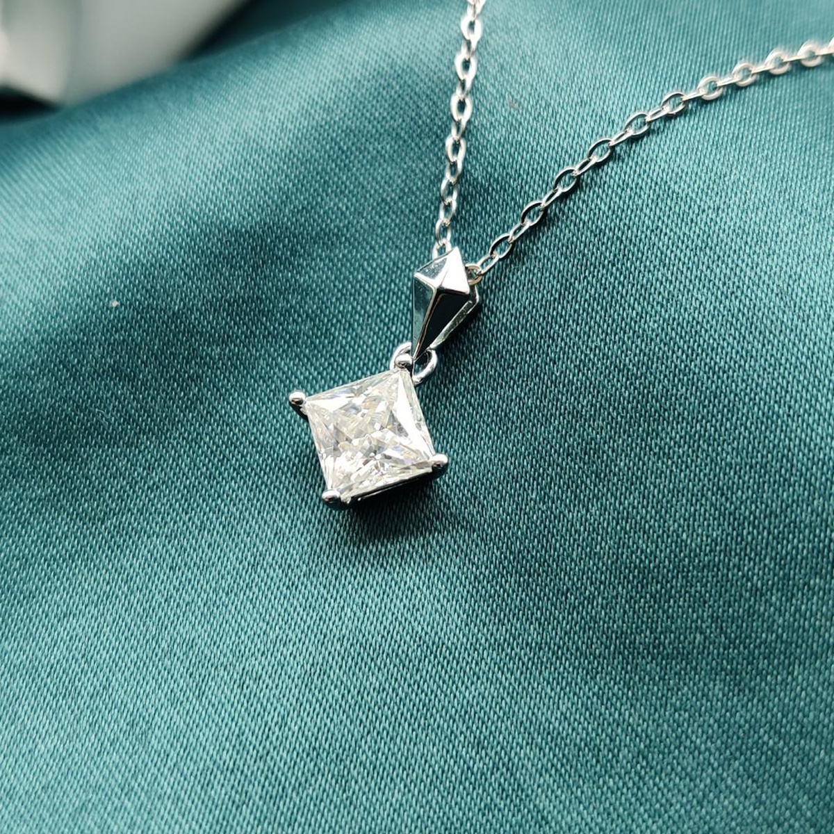 1ct Princess Pendant Necklace Synthetic Moissanite Necklace S925 Chain