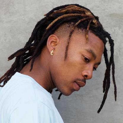 S925 D Color VVS Synthetic Moissanite Huggie Earrings