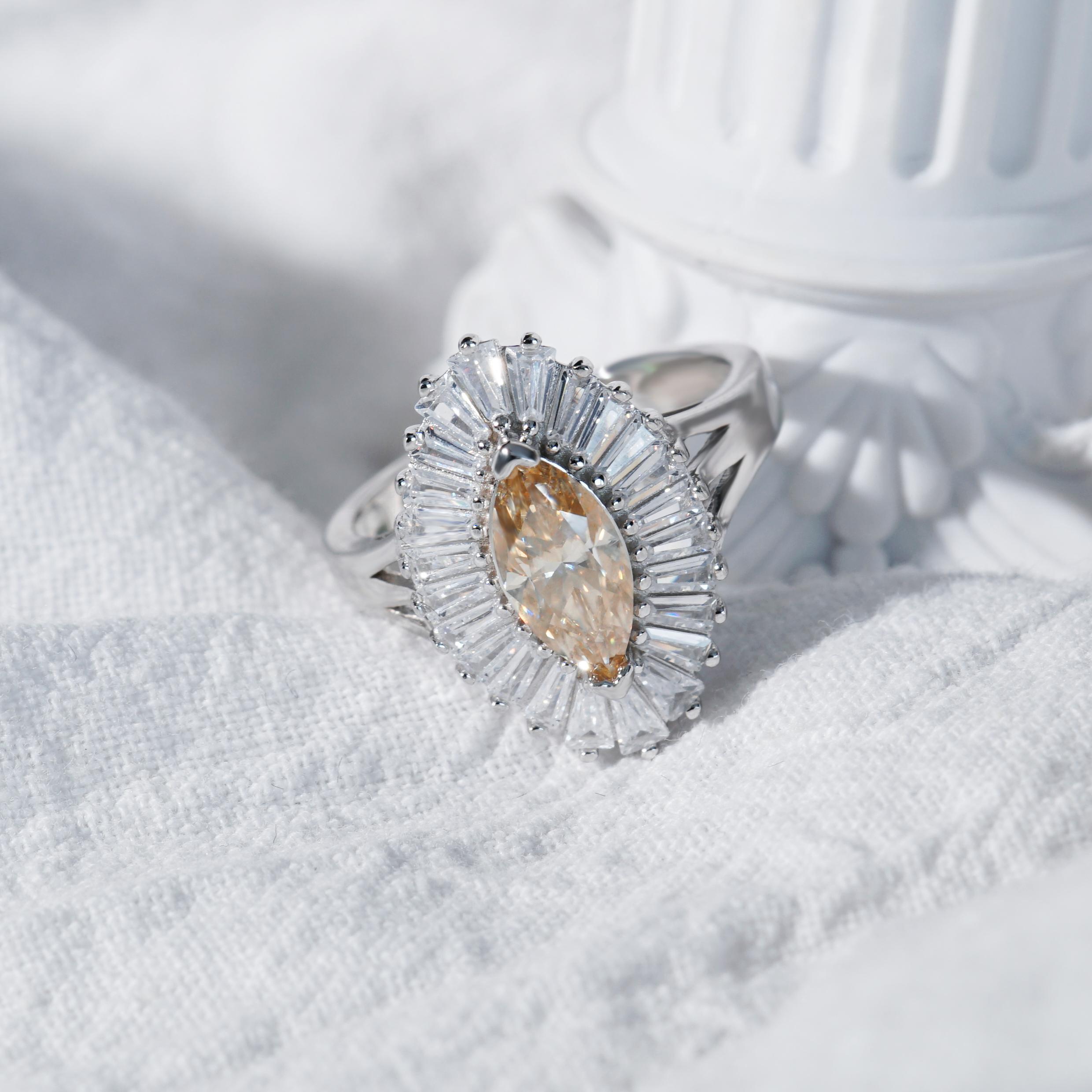 1ct Marquise Synthetic Moissanite Fashion Ring In 925 Sterling Silver Ring Band Jewelry Perfect Birthday Engagement Wedding Anniversary Gift