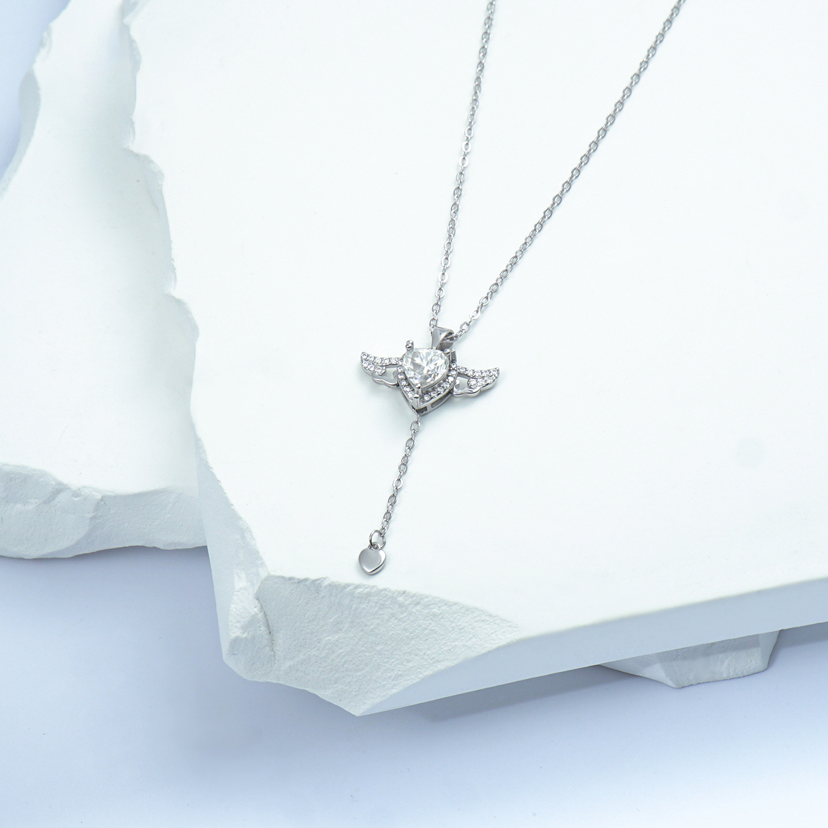 S925 HEART SYNTHETIC MOISSANITE ANGEL WING PENDANT NECKLACE