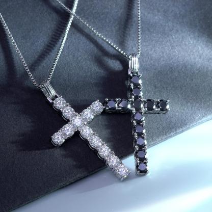 S925 6CT BLACK WHITE SYNTHETIC MOISSANITE CROSS NECKLACE