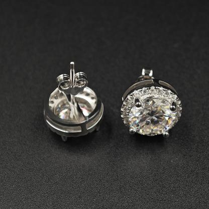 ICEBURST  Halo Spark Stud Earrings 925S & VVS Moissanite