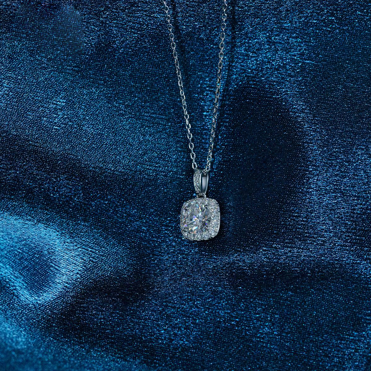 S925 1CT ROUND SYNTHETIC MOISSANITE ROMANTIC NECKLACE PENDANT GIFT FOR WOMEN