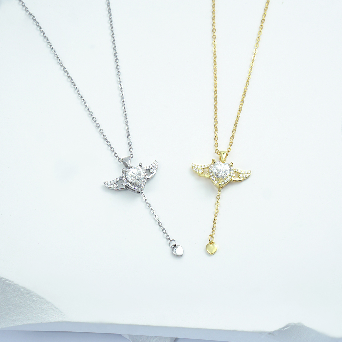 S925 HEART SYNTHETIC MOISSANITE ANGEL WING PENDANT NECKLACE