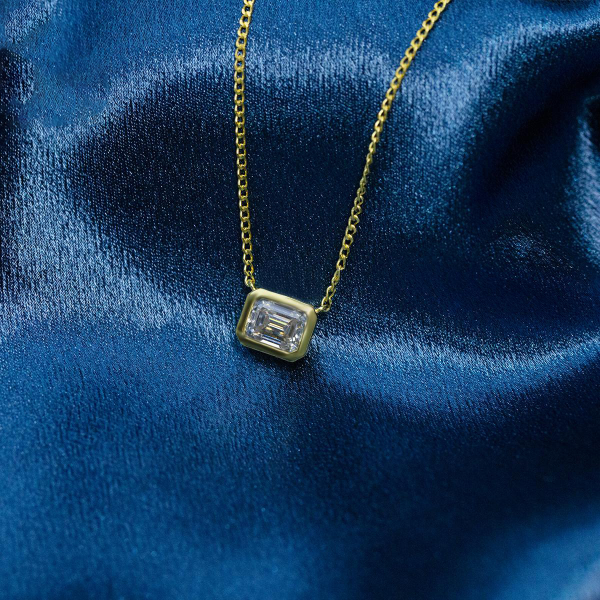 S925 3CT SYNTHETIC MOISSANITE BEZEL STYLE SOLITAIRE NECKLACE CHAIN