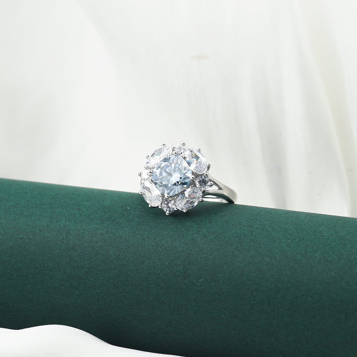 2.5ct Cushion Synthetic Moissanite Ring S925