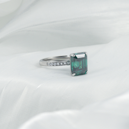 4ct Step Cut Synthetic Moissanite Single Row Ring S925